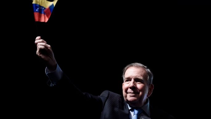 Excarcelan a yerno del líder opositor venezolano Edmundo González