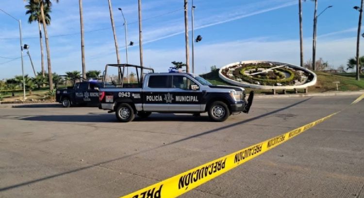 Abandonan el cuerpo de un policía municipal de Culiacán