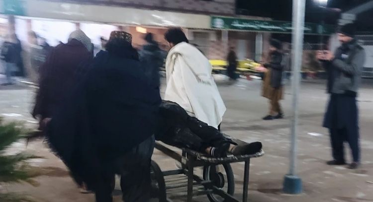 Atacante suicida detonó un chaleco explosivo en una boda en Pakistán; hay 7 muertos y 25 heridos