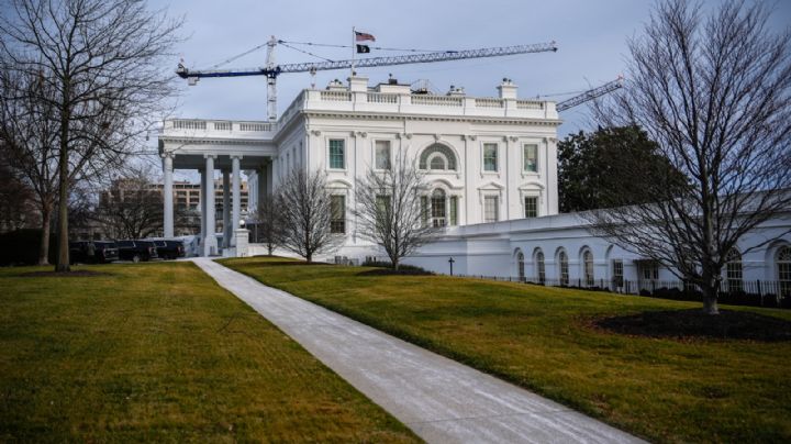 Trump califica de “ridícula” la demanda contra el salón de baile de la Casa Blanca