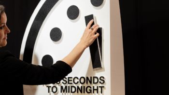 La IA adelanta el Reloj del Juicio Final; la humanidad está a 85 segundos de su destrucción