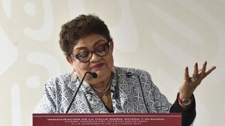 FGR de Ernestina Godoy niega información sobre 15 millones de litros de huachicol confiscado