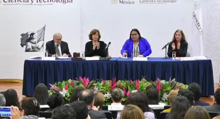 “Puede tomar sus decisiones”: secretaria de Ciencia responde al amparo de Romero Tellaeche