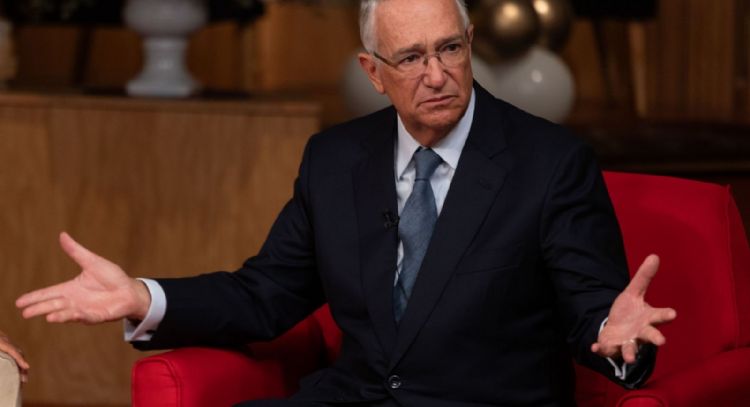 Grupo Salinas paga al SAT para “dar vuelta a la página”, pero advierte que seguirá pugna contra 4T