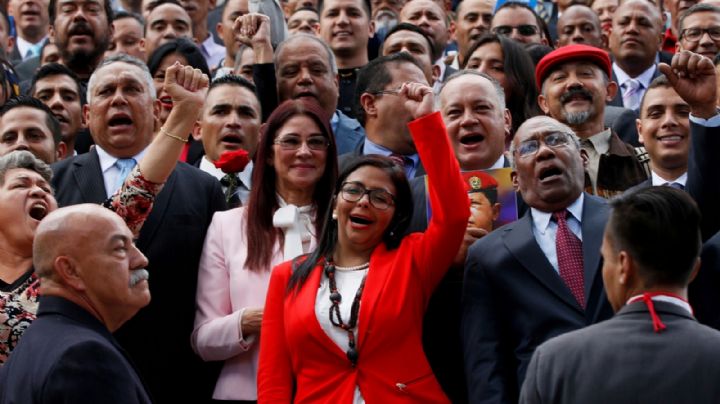 Tribunal de Venezuela exige que Delcy Rodríguez asuma la presidencia ante "ausencia forzosa" de Maduro