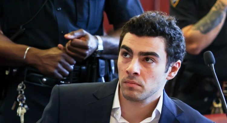 Jueza prohíbe a fiscales federales solicitar la pena de muerte contra Luigi Mangione