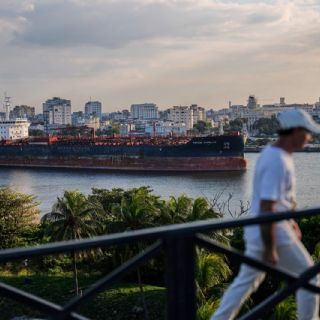 Combustibles para Cuba:  Bajo presión de EU, una ayuda humanitaria guardada por México como secreto