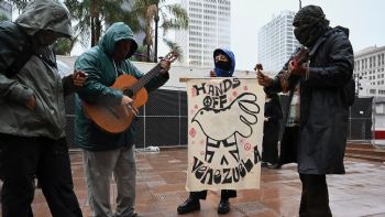 Comunidad artística internacional pide firmar carta en Change contra intervención de EU en Venezuela