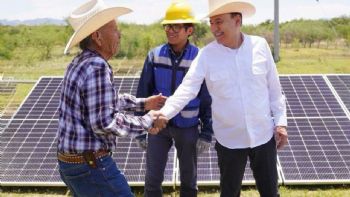 Gobernador Durazo impulsa energía solar para 250 mil hogares en Sonora