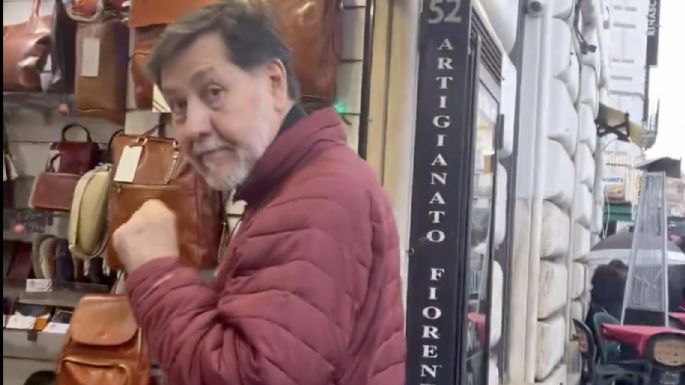 Descubren a Noroña frente a tienda de lujo en Roma; así reaccionó el senador morenista (Video)