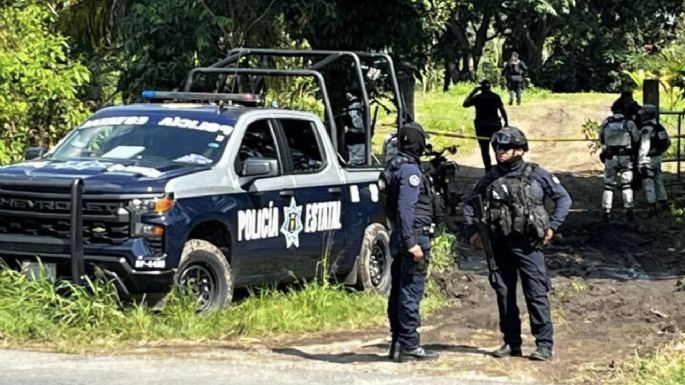 Hallan cuatro cuerpos sin vida y con signos de violencia en rancho de Sayula, Veracruz