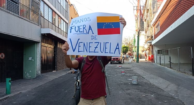 Colectivos en Chilpancingo y Acapulco repudiaron la intervención militar de EU en Venezuela