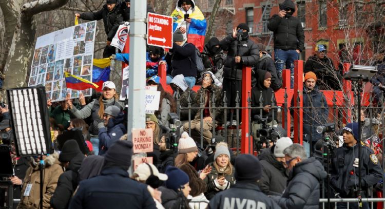 “Corregiremos el rumbo en lo que sea necesario”, dice líder del Parlamento venezolano