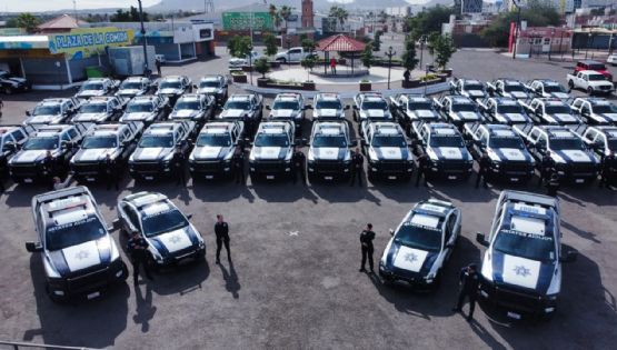 Gobernador Durazo duplica estado de fuerza con más patrullas y reconoce a policías en su día