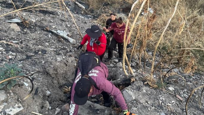 Exhuman los restos de al menos 20 personas de cuatro fosas clandestinas halladas en Guanajuato