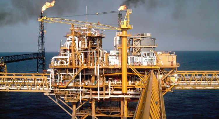 Apoyos a Pemex casi triplican lo aprobado por Sheinbaum en 2025