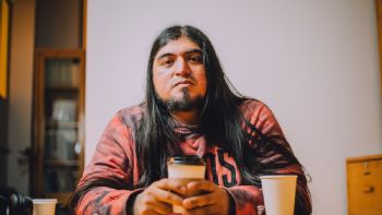 El stand up Tlatoani de Carlos Ballarta: “Para los ‘old money’ soy un chairo mugroso”