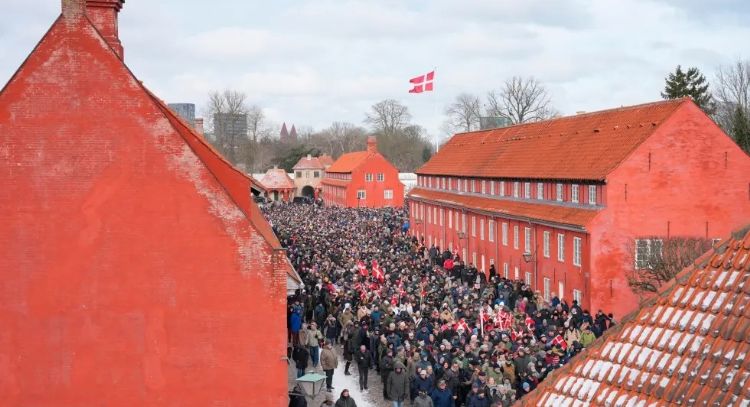 Veteranos de guerra daneses protestan frente a Embajada de EU por planes de Trump para Groenlandia