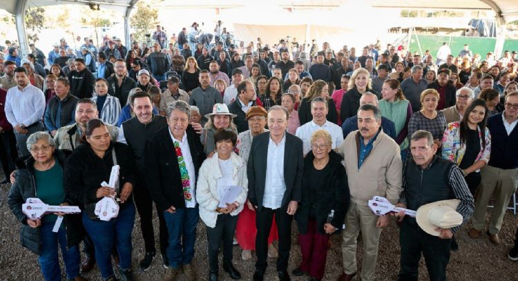 Durazo y Sheinbaum entregan primeras casas del Bienestar en Sonora; meta de vivienda crece a 65 mil