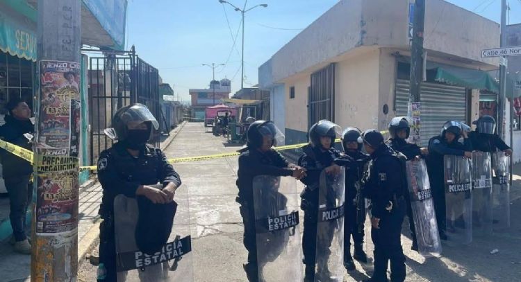Hallan restos humanos en fosa clandestina al interior del Mercado Morelos de Puebla