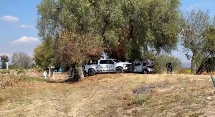 No han sido entregados los restos localizados en pozos de agua de Juventino Rosas: Colectivos