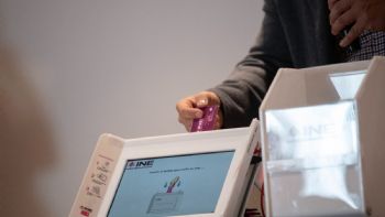 Tres pruebas piloto de voto por internet para 2027