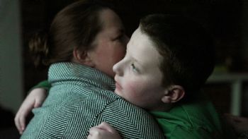 Crece el impulso por un diagnóstico de autismo profundo ante necesidades de por vida