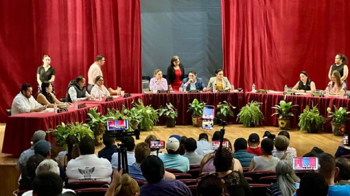 Alcalde de Cuautla dirige sesión de Cabildo presuntamente en estado de ebriedad (Video)