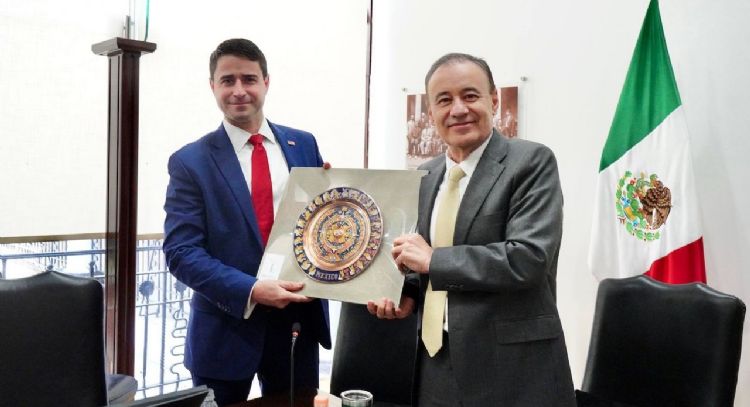 Durazo posiciona al Puerto Guaymas en el centro de la agenda energética en alianza con EE. UU.