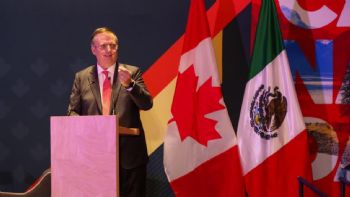 Desaparición y asesinato de mineros en Sinaloa no se tocó en reunión México–Canadá: Ebrard