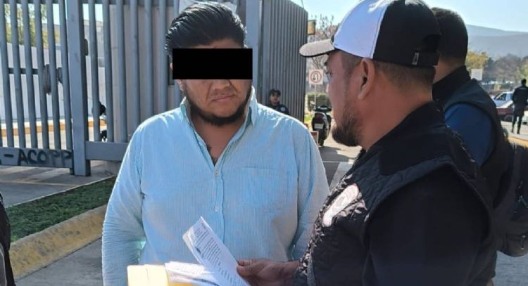 Detienen a líder transportista de Oaxaca por presunto cobro de piso
