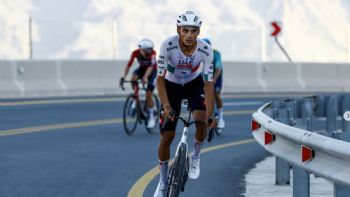 Isaac del Toro conserva el segundo lugar en el Tour de Emiratos Árabes Unidos