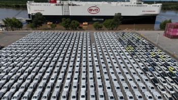 Inundada por productos chinos baratos, América Latina batalla para proteger sus industrias