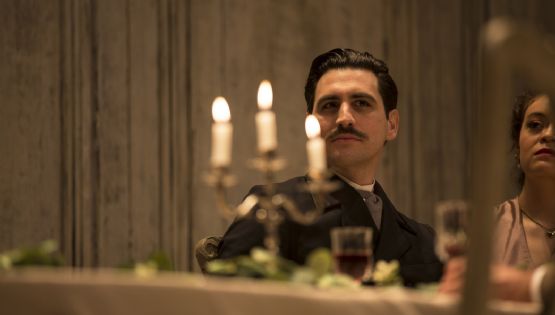 “El inspector llama a la puerta”, un clásico del teatro inglés va en su cuarta temporada