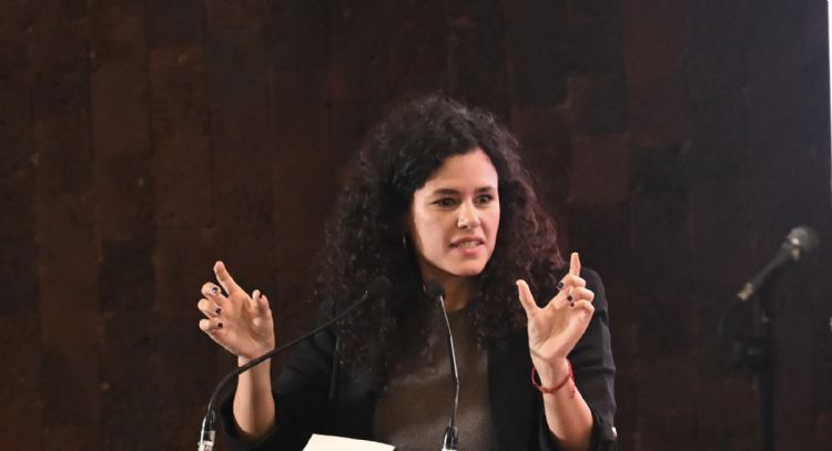 Luisa Alcalde insiste: no habrá parientes en candidaturas... hasta 2027