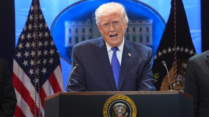 Trump quiere aumentar a 15% el arancel global que anunció tras revés de la Corte Suprema