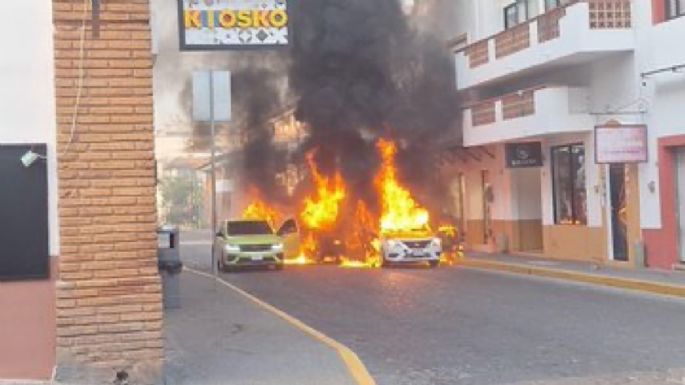 En Michoacán cancelan salidas de autobuses por bloqueos del CJNG; gobierno instala mesa de seguridad