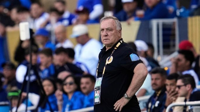 Dick Advocaat renuncia como técnico de Curazao por salud de su hija; no irá al Mundial