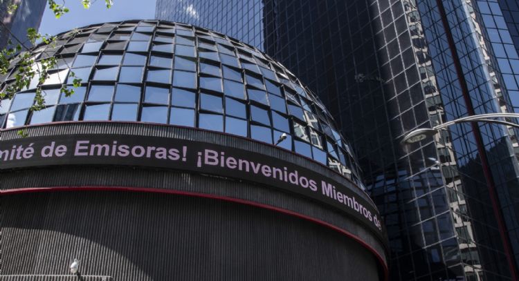 Violencia tras operativo contra “El Mencho” golpea a la Bolsa; caen aerolíneas y aeroportuarias