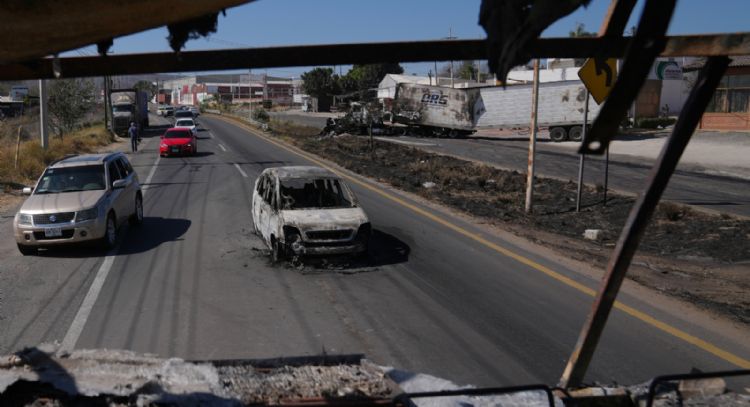 No hay extranjeros heridos por violencia desatada tras muerte de “El Mencho”: SRE