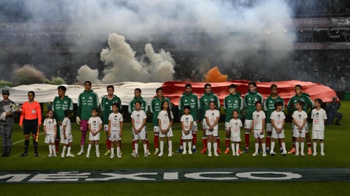 Dedican minuto de silencio en juego de México a elementos de GN caídos en operación contra “Mencho"