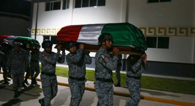 Rinden homenaje a cuatro elementos de la Guardia Nacional en Guerrero