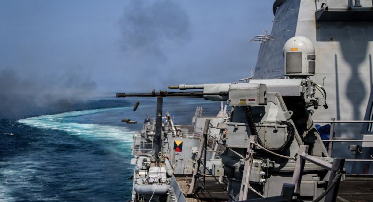 Irán ataca instalaciones militares de EU en Bahréin, Qatar, Kuwait y Emiratos Árabes Unidos