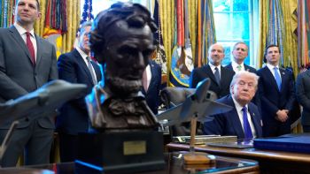 Trump celebra el 178 aniversario de la guerra que le arrebató a México la mitad de su terrritorio