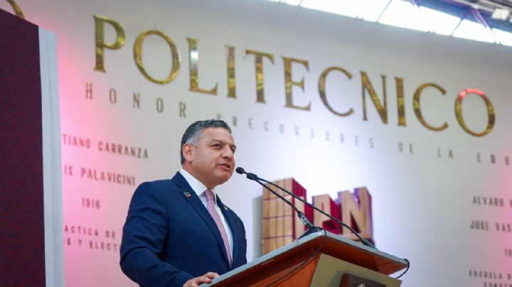 Red de Javier Tapia, suspendido por faltas graves, mantiene negocio millonario en el IPN