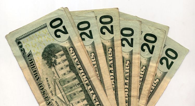 Sheinbaum tiene la mayor caída de remesas para un inicio de sexenio en lo que va del siglo