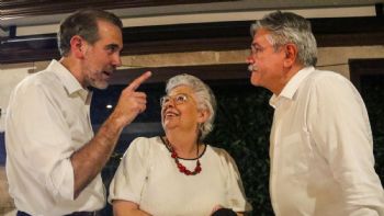 Surge nuevo frente contra la reforma electoral de la 4T; convocan exconsejeros y opositores