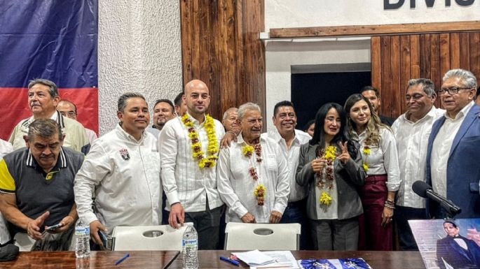 Constituyen capítulo del Frente Antimperialista Mexicano en apoyo a Venezuela y Maduro, en Morelos