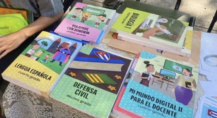 México financia siete millones de libros de texto para Cuba y gasta 189 millones de pesos: MCCI