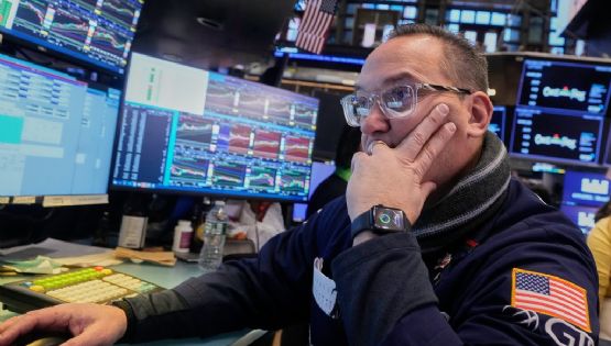 Se dispara la bolsa de EU: el Dow sube mil puntos y bitcoin deja de caer